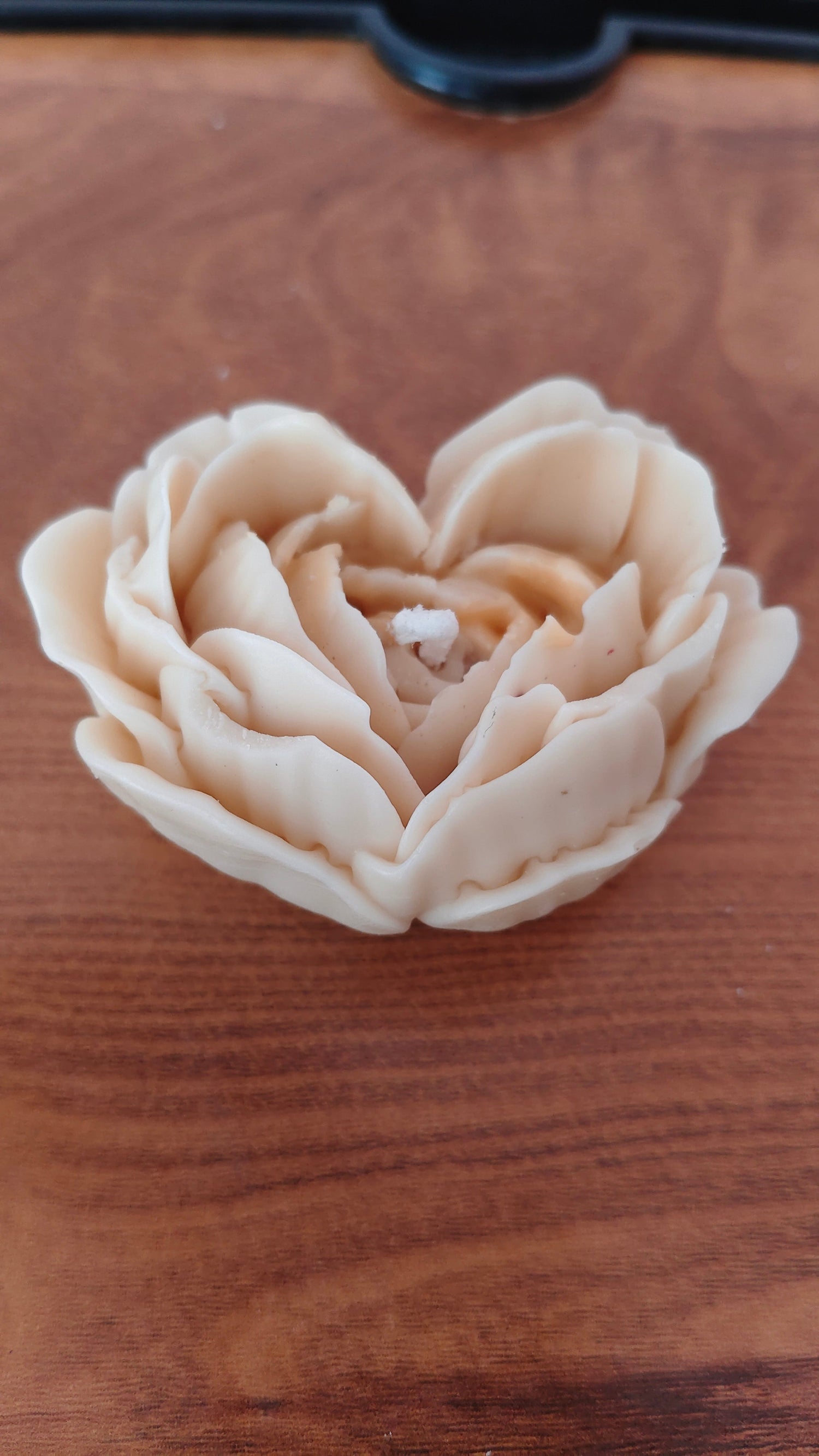Rose Heart Candle